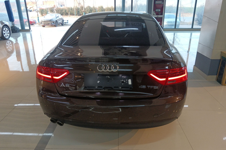 奥迪A5 2014款 Coupe 45 TFSI风尚版车身外观6004