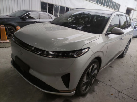 东风奕派 eπ008 2025款 210Ultra如奕版 5座