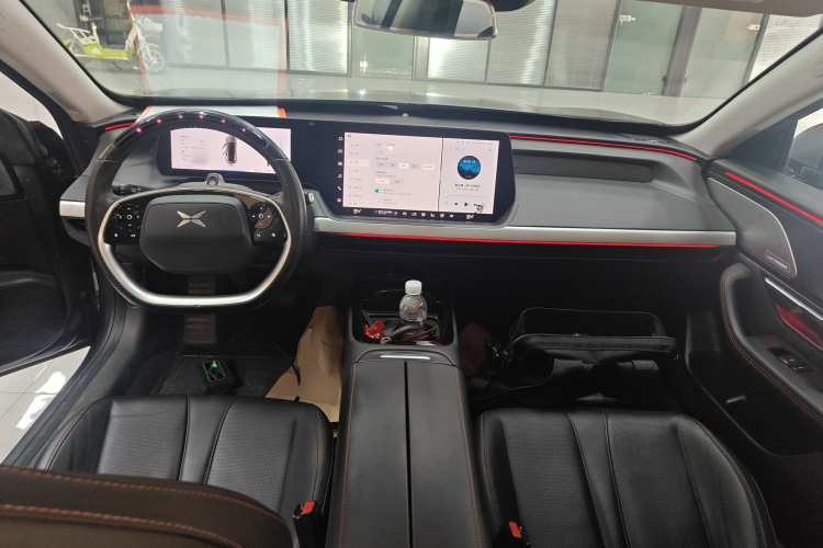 小鹏P7 2020款 670E中控内饰7002