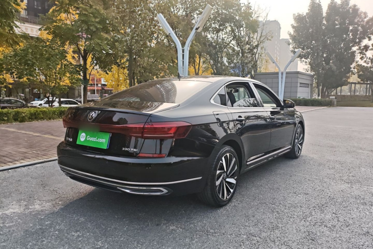 大众 帕萨特 2022款 330TSI 星空精英版车身外观6003