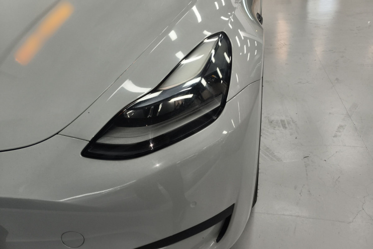 特斯拉 Model Y 2022款 后轮驱动版局部细节36