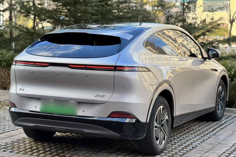 小鹏G6 2023款 580 长续航 Pro车身外观7