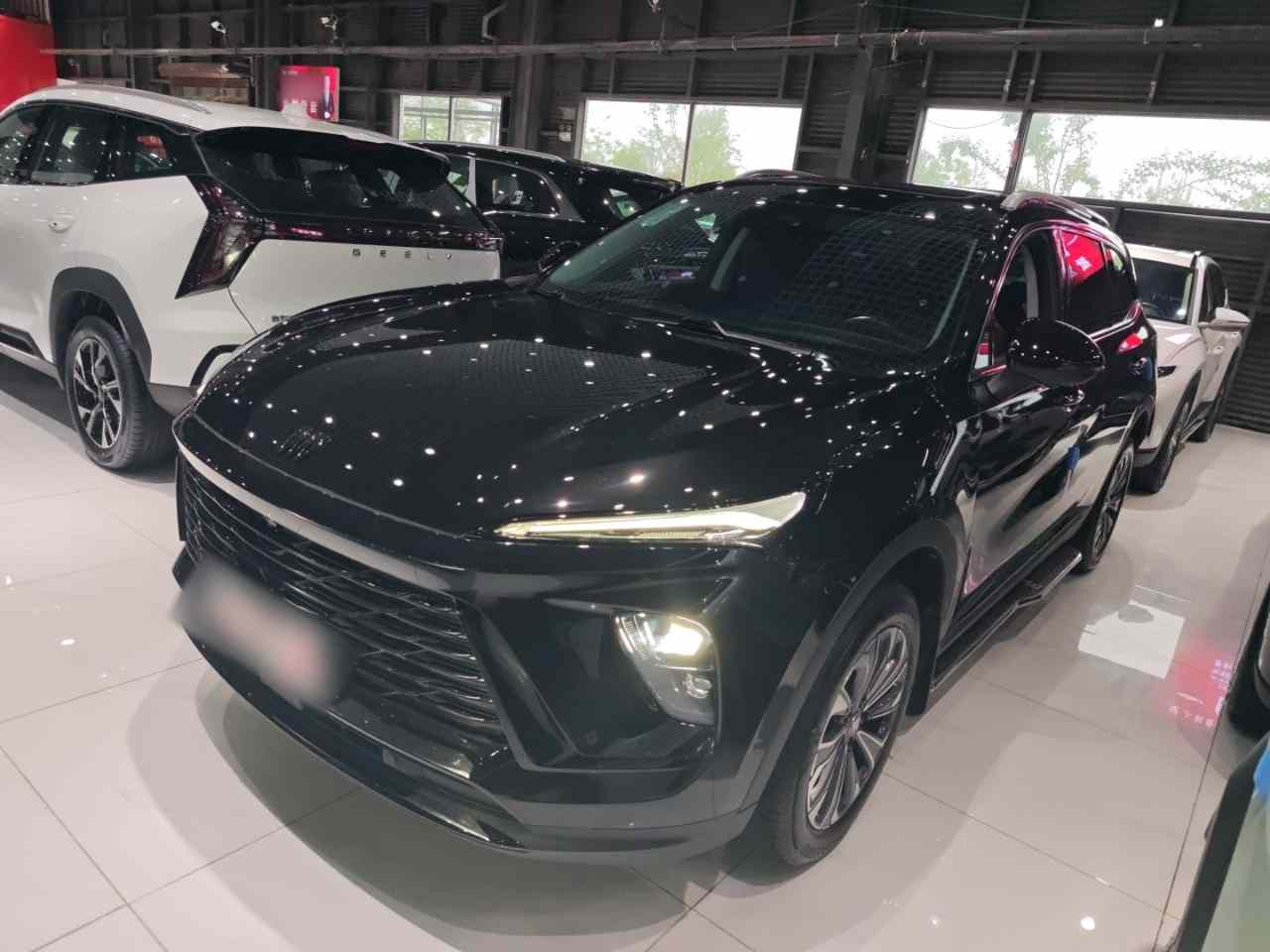 别克 2025款 昂科威Plus 28T 两驱白金版(1)