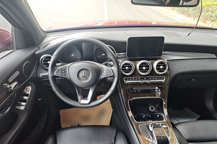 奔驰GLC 2016款 GLC 260 4MATIC 动感型局部细节9011