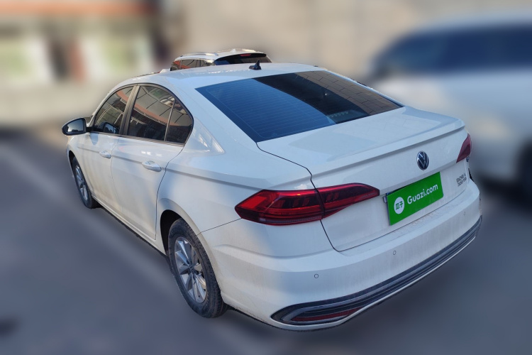 大众 宝来 2023款 200TSI 手动畅行版车身外观5