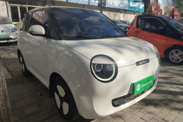 长安启源 长安Lumin 2022款 210km 香甜款车身外观3