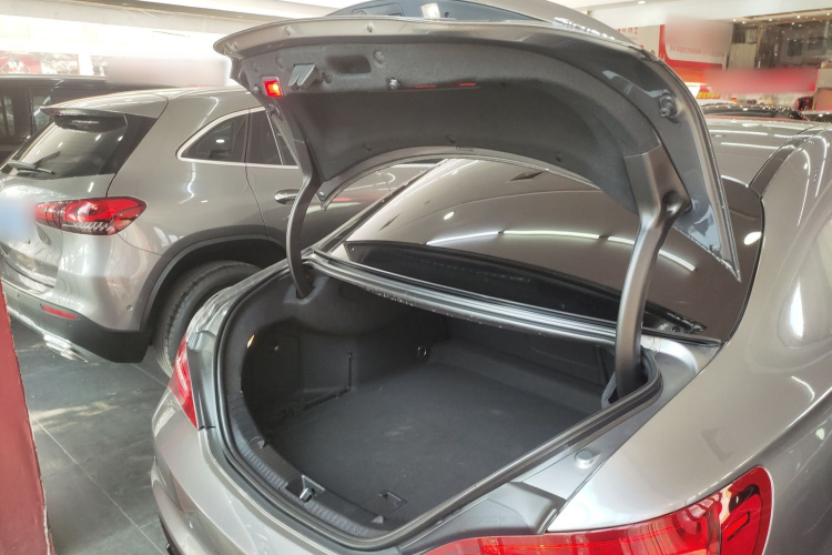 奔驰CLA 2017款 改款 CLA 220 4MATIC局部细节23