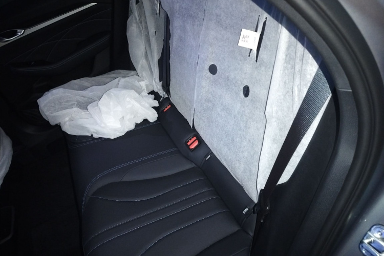 吉利汽车 星瑞 2026款 东方曜 1.5TD 昆仑版中控内饰7004