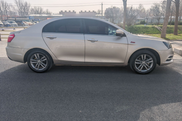 吉利汽车 帝豪 2017款 三厢百万款 1.5L CVT向上版车身外观6002