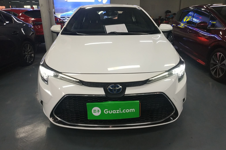 丰田 雷凌 2022款 双擎 1.8H E-CVT豪华版车身外观2