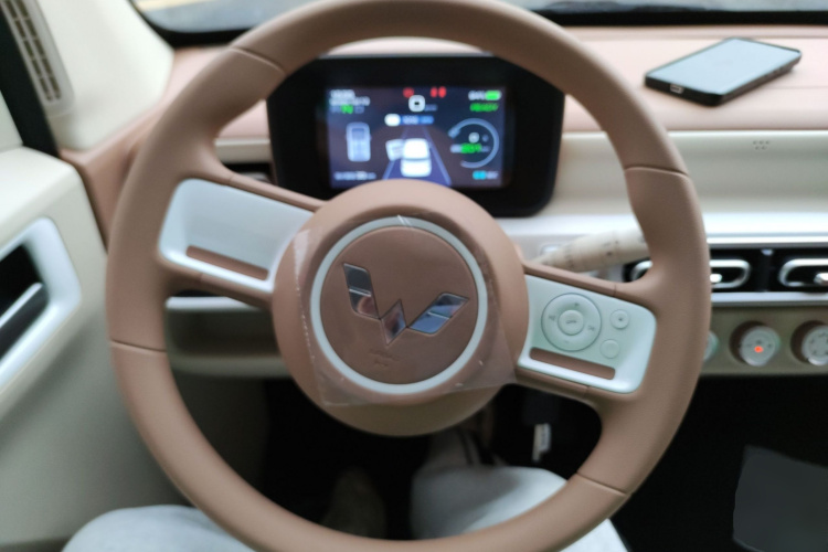 五菱汽车 宏光MINIEV 2024款 第三代 215km 青春版局部细节13