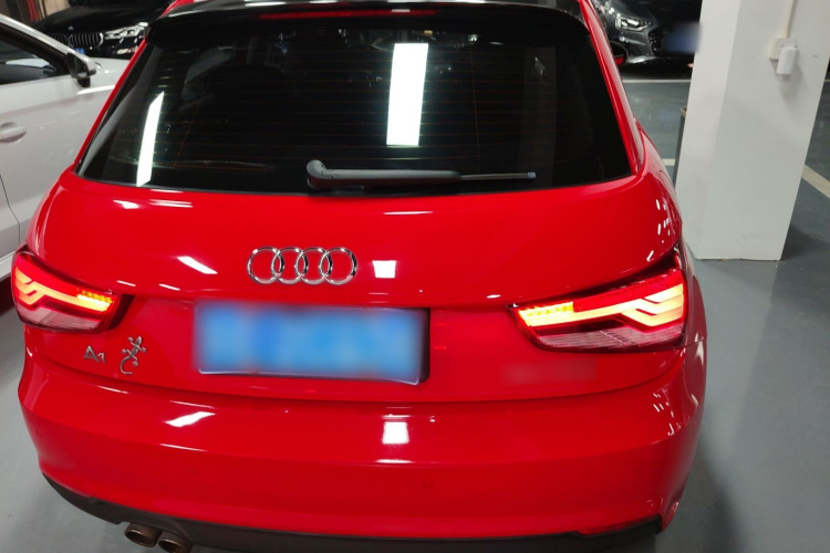 奥迪A1 2016款 30 TFSI Sportback Design风尚版车身外观6