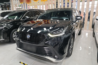 丰田 皇冠陆放 2021款  2.5L HEV两驱精英版