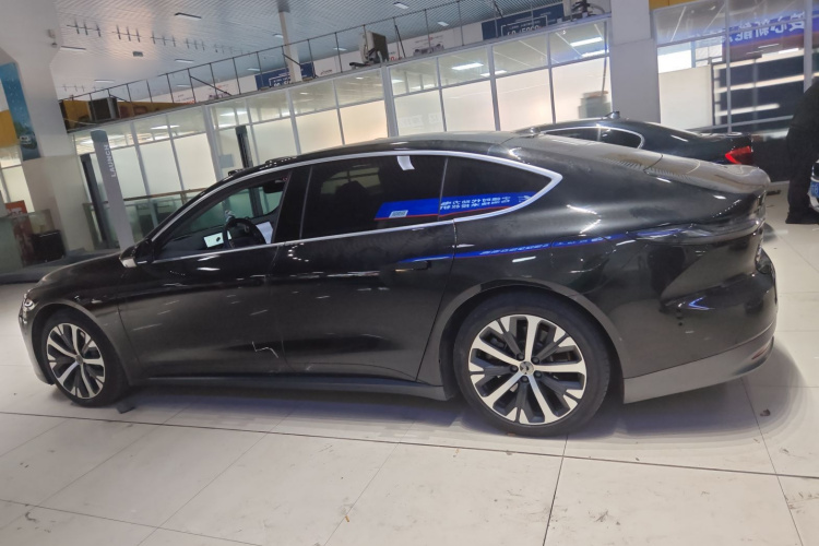 蔚来ET7 2022款 100kWh 首发版车身外观6003