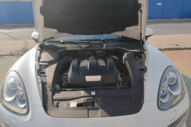 保时捷 2014款 Cayenne Platinum Edition 3.0T局部细节24