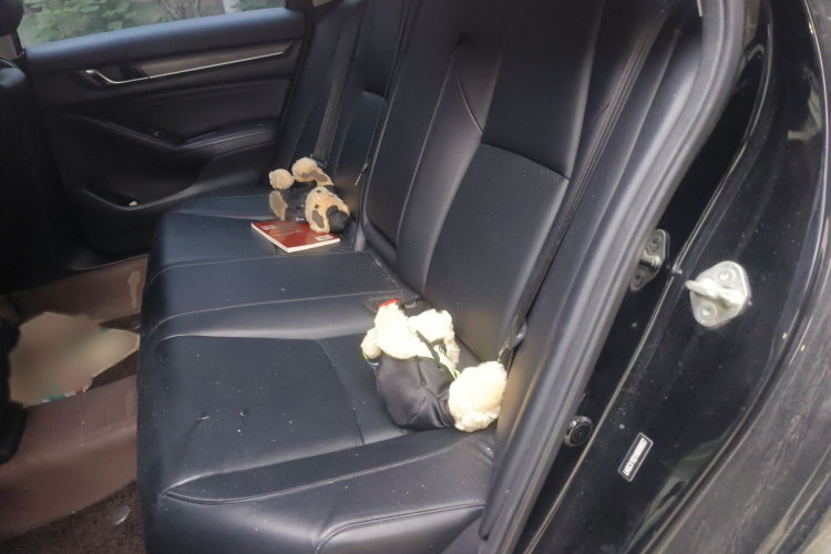 本田 雅阁 2018款 230TURBO 舒适版 国V中控内饰7004