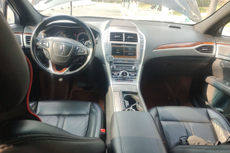 林肯MKZ 2018款 2.0T 尊享版中控内饰12