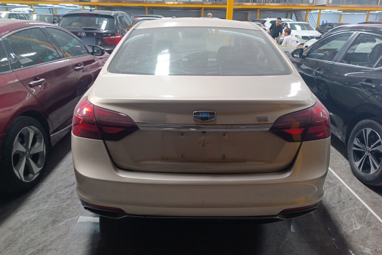 吉利汽车 帝豪 2018款 1.5L CVT向上互联版车身外观6