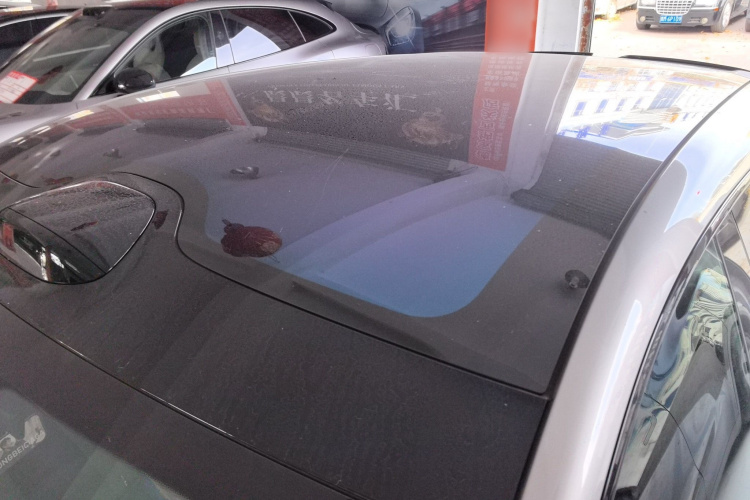 小米汽车 小米YU7 2025款 超长续航后驱版局部细节57