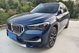宝马X1 2022款 改款 xDrive25Li 尊享型