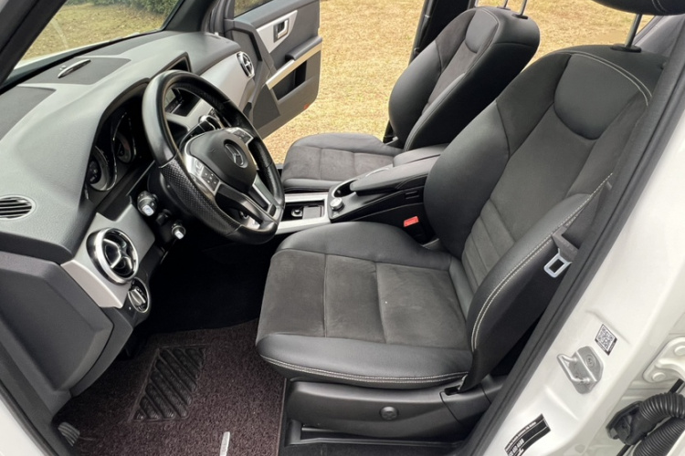 奔驰GLK级 2015款 GLK 260 4MATIC 时尚型 极致版中控内饰7011