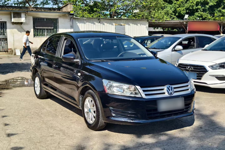 大众 桑塔纳 2015款 1.6L 手动风尚版车身外观6003