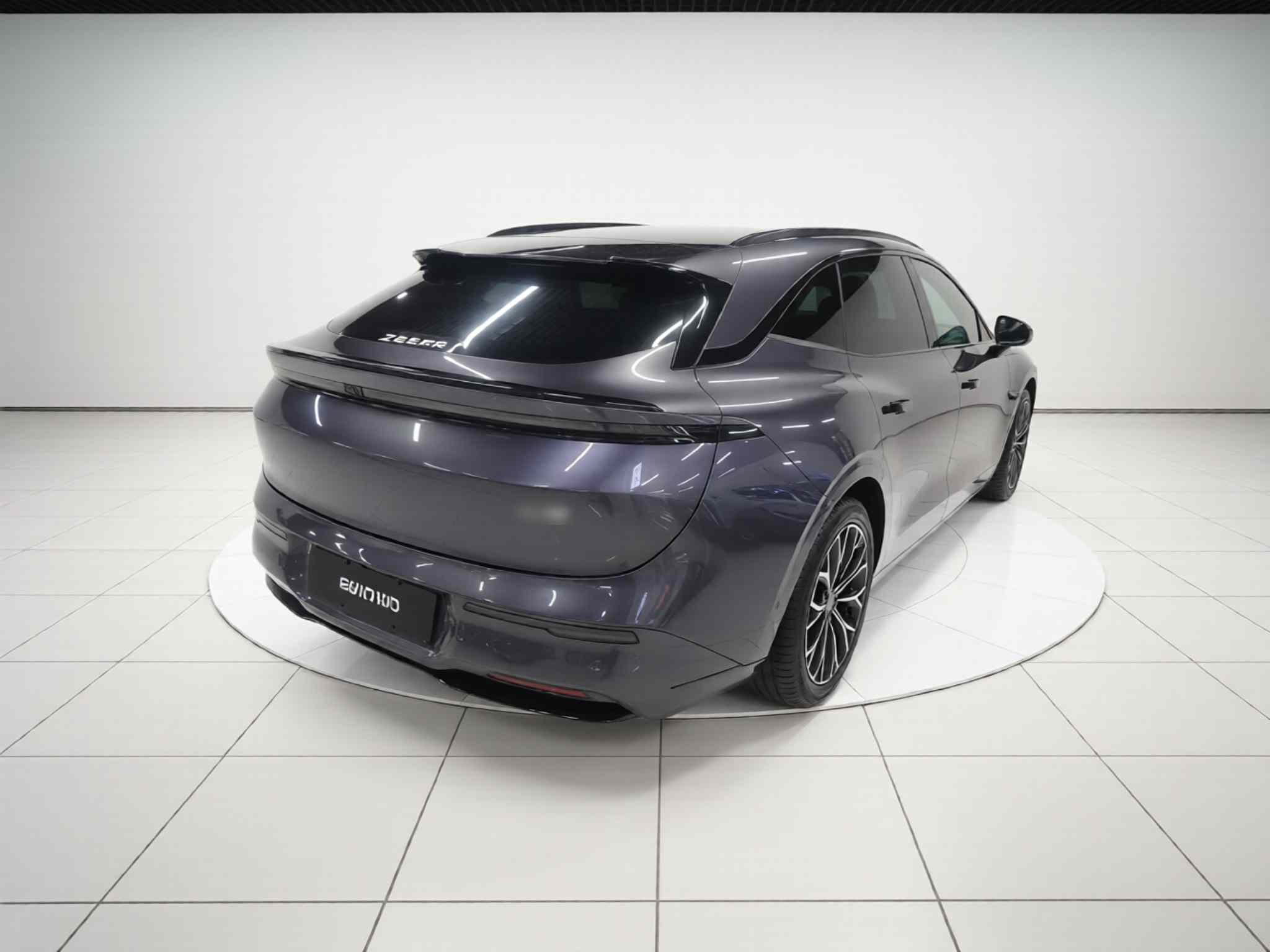 极氪007GT 2025款 后驱智驾版 75kWh(5)