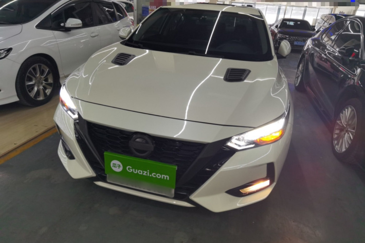 日产 轩逸 2021款 1.6L XL CVT悦享版车身外观2