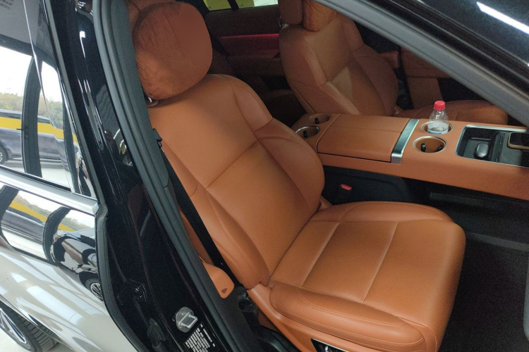 理想汽车 理想L9 2023款 Pro局部细节41