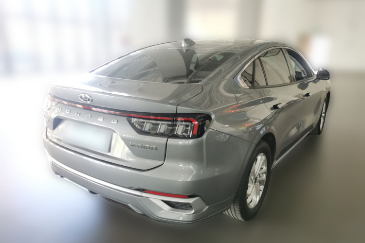 福特 蒙迪欧 2022款 EcoBoost 245 时尚型车身外观7