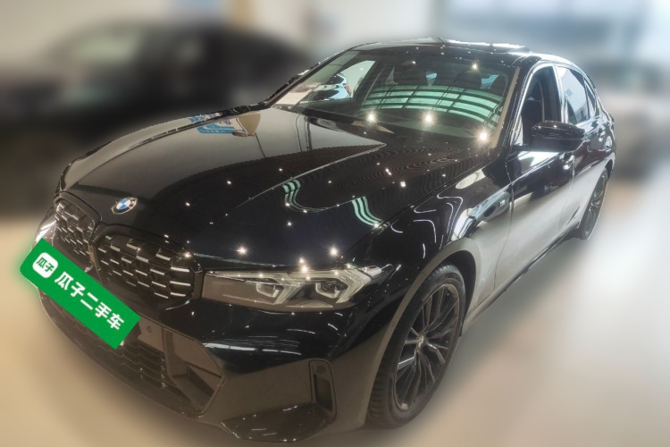 宝马3系 2024款 325Li M运动曜夜套装车身外观1
