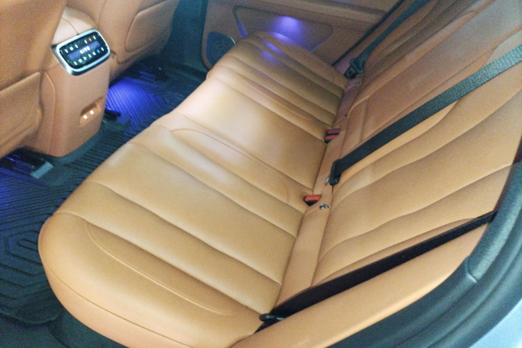 鸿蒙智行 问界M7 2024款 1.5T 智驾四驱Pro版 5座中控内饰21