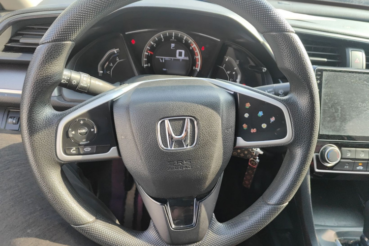 本田 思域 2016款 180TURBO CVT舒适版中控内饰13