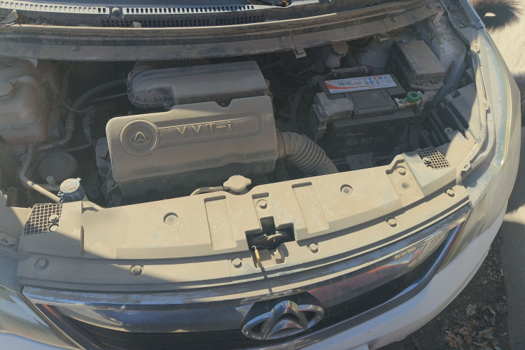 长安凯程 长安欧尚A600 2016款 1.5L 手动豪华型7座局部细节24