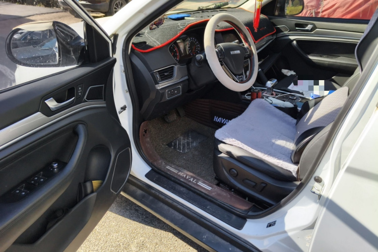 哈弗H6 2019款 运动版 1.5T 自动两驱精英型 国VI中控内饰20