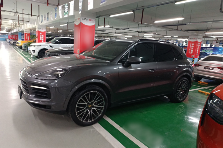 保时捷 2019款 Cayenne 3.0T车身外观4