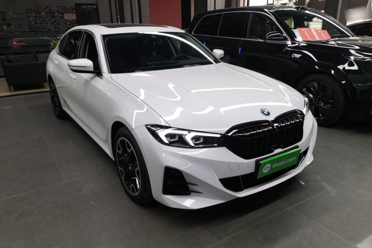 宝马i3 2024款 eDrive 35 L车身外观6002