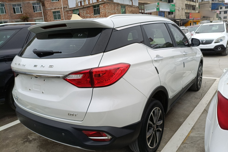 汉腾汽车 汉腾X5 2018款 1.5T CVT豪华版车身外观7