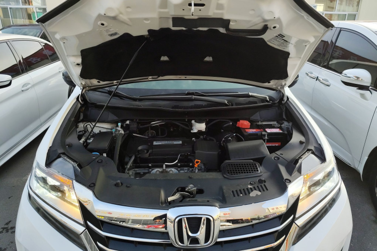 本田 艾力绅 2016款 2.4L 舒适版机舱底盘24
