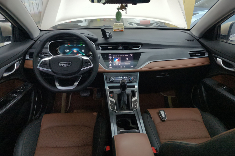 吉利汽车 帝豪 2021款 UP 1.5L CVT向上版中控内饰12