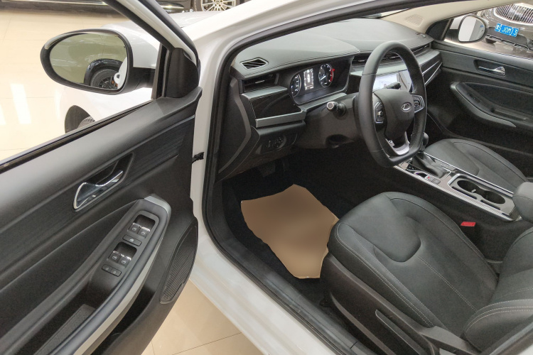 奇瑞 艾瑞泽5 2024款 1.5L CVT风尚型中控内饰20