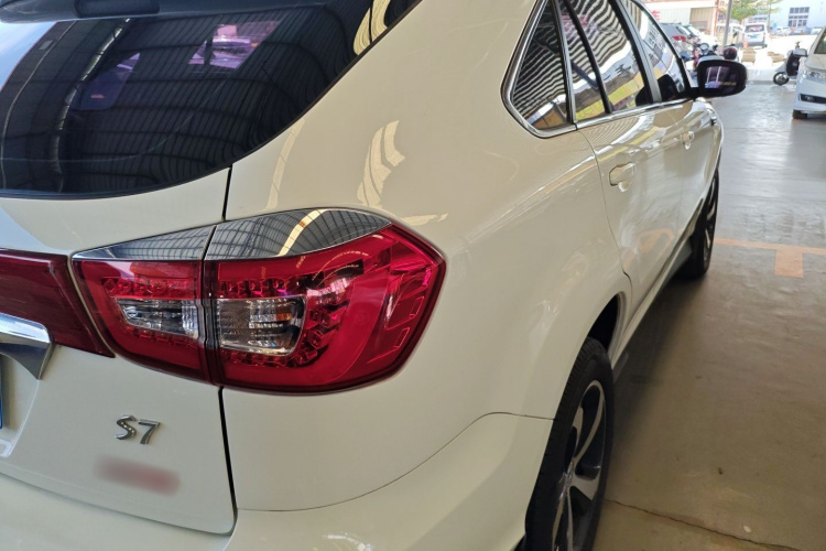 比亚迪S7 2016款 2.0T 自动尊贵型Plus车身外观6001