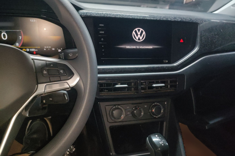 大众 朗逸 2025款 新锐 1.5L 出众新逸版中控内饰12