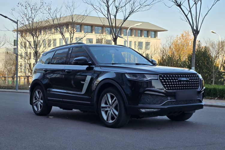 众泰T700 2017款 1.8T 双离合尊贵型车身外观6004