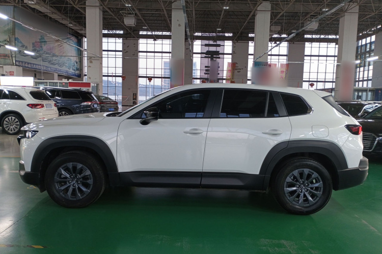 马自达CX-50行也 2023款 2.5L 悦行版车身外观4