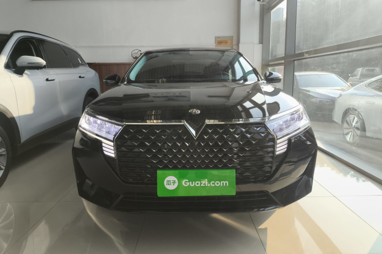 启辰D60 2023款 PLUS 1.6L XL CVT悦领版车身外观2