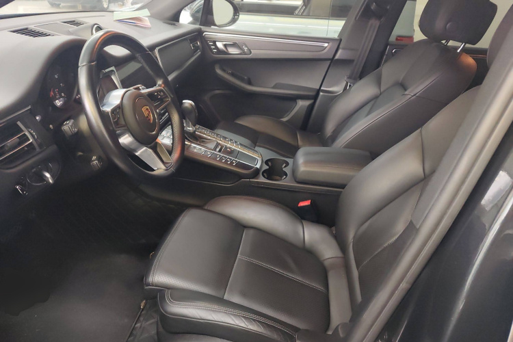 保时捷 2021款 Macan 2.0T中控内饰19