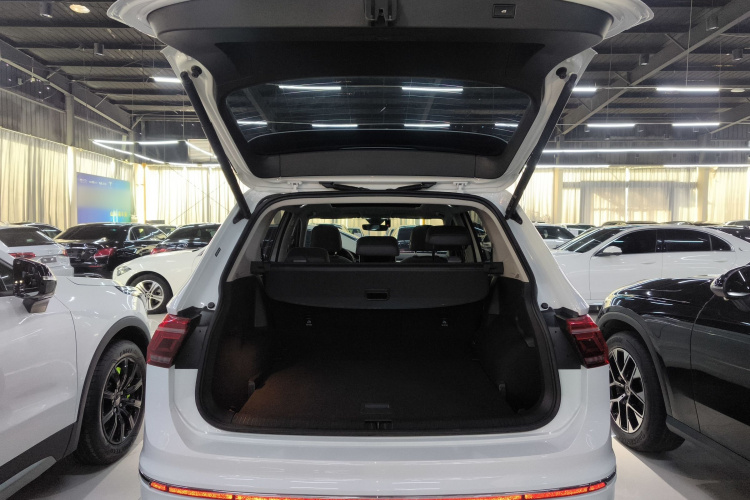 大众 途观L 2023款 改款 330TSI 自动两驱R-Line越享版局部细节23