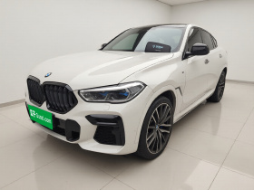 宝马X6 2022款 改款二 xDrive40i 尊享型 M运动套装