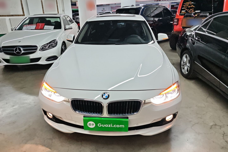 宝马3系 2016款 316Li 时尚型车身外观2